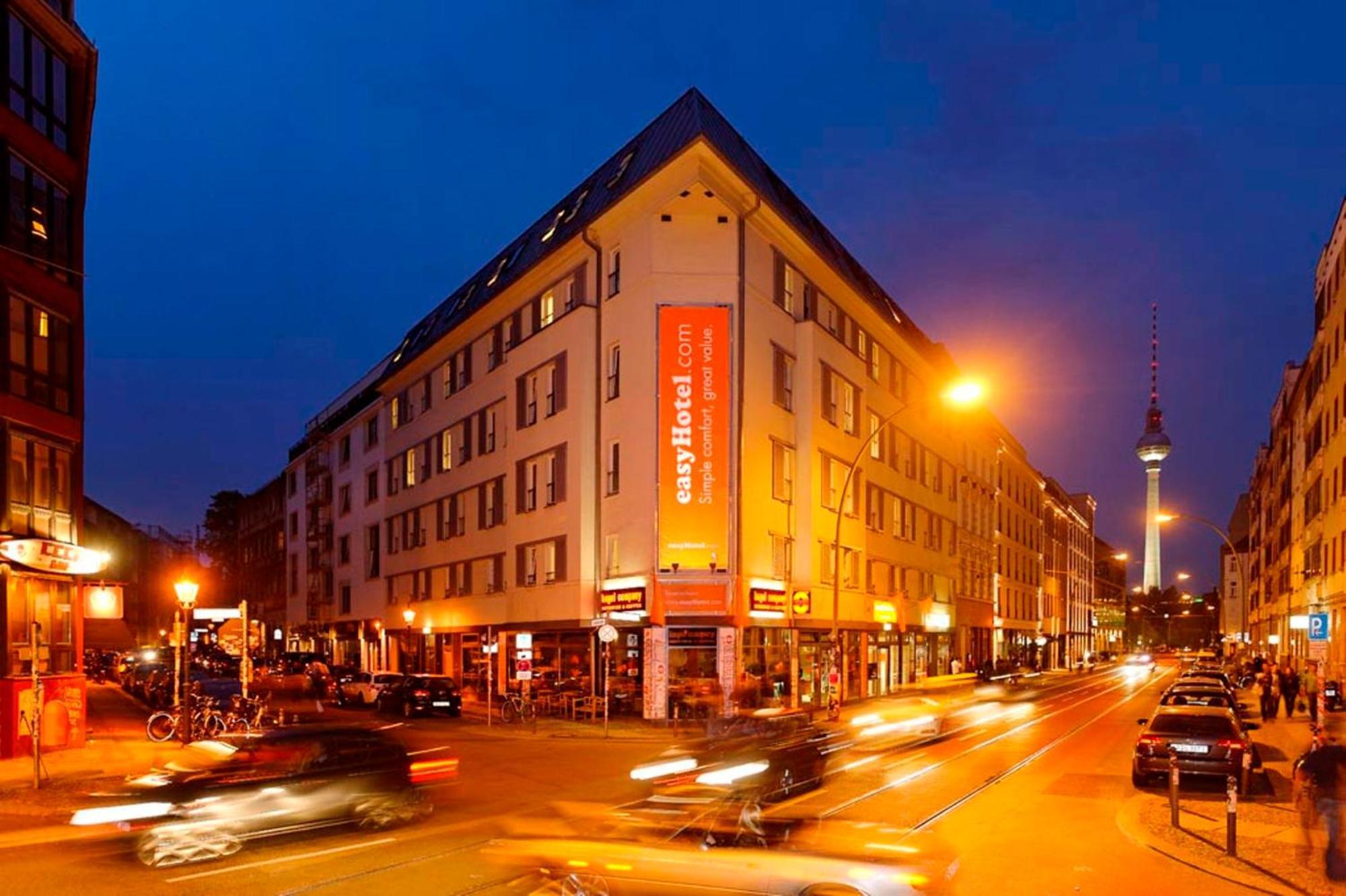 Easyhotel Berlin Hackescher Markt Берлин, Германия — бронируйте Отели, цены  в 2024 году